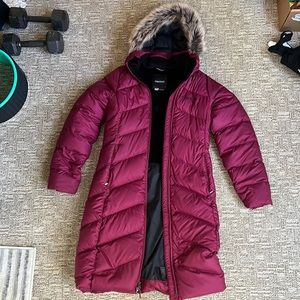 Marmot women’s small faux fur hooded long down jacket